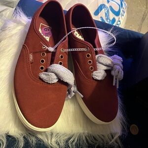 Vans Men's Burgundy Canvas Sneakers